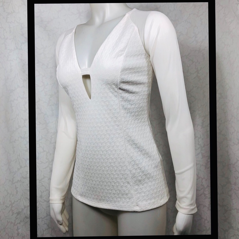 🌸Venus White Formal Lace Long Sleeve 🌸